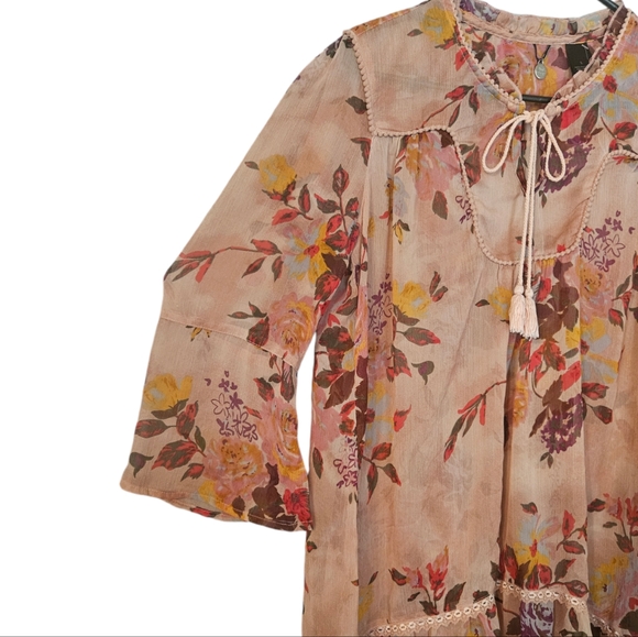 BKE Boutique Women's Floral Sheer  Top Size Size L - Picture 4 of 7